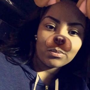 Meet your Posher, Kalia